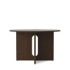 Audo Copenhagen Androgyne Dining Table Ø120 dark stained oak fra> Spiseborde