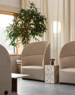 Audo Copenhagen Androgyne Lounge Table, Kunis Breccia / Wood fra><noscript><img width=
