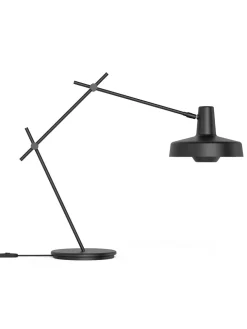 Grupa Arigato bordlampe fra> Skrivebordslamper|Spots