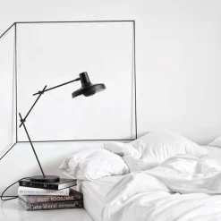 Grupa Arigato bordlampe fra> Skrivebordslamper|Spots