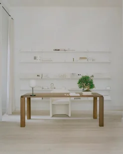 New Works Atlas Spisebord 2000x950, Smoked Oak fra> Spiseborde