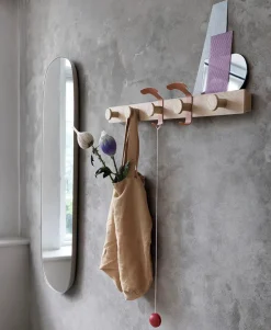 Muuto Avail Coat Rack fra><noscript><img width=
