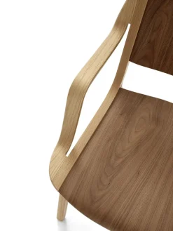 &Tradition AX HM11 Stol, eg/valnød fra><noscript><img width=