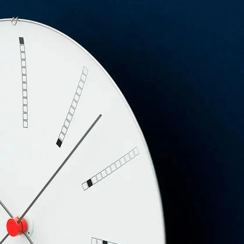 Arne Jacobsen Clocks Bankers club vægur af Arne Jacobsen (Ø: 12)> Gaver Til Ham|Vægure