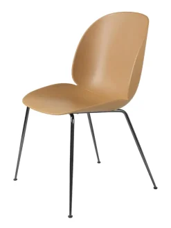 GUBI Beetle Chair, upolstret fra><noscript><img width=