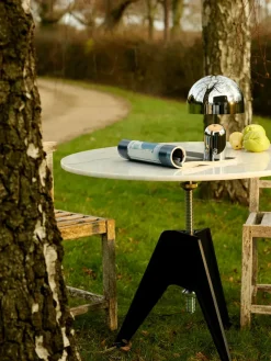 Tom Dixon Bell Portable Bordlampe, taupe fra><noscript><img width=