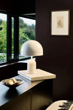 Tom Dixon Bell Portable Bordlampe, white fra> Portable Lamper|Spots