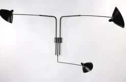 Editions Serge Mouille Big Wall Lamp w/3 Rotating Straight Arms af Serge Mouille><noscript><img width=
