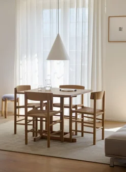 Fredericia Furniture BM80 Shaker spisebord, rundt af Børge Mogensen><noscript><img width=