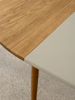 Carl Hansen & Søn BM0121 Spisebord, olieret eg af Børge Mogensen><noscript><img width=