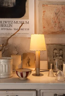 Santa & Cole Básica M1 Bordlampe fra Santa and Cole><noscript><img width=