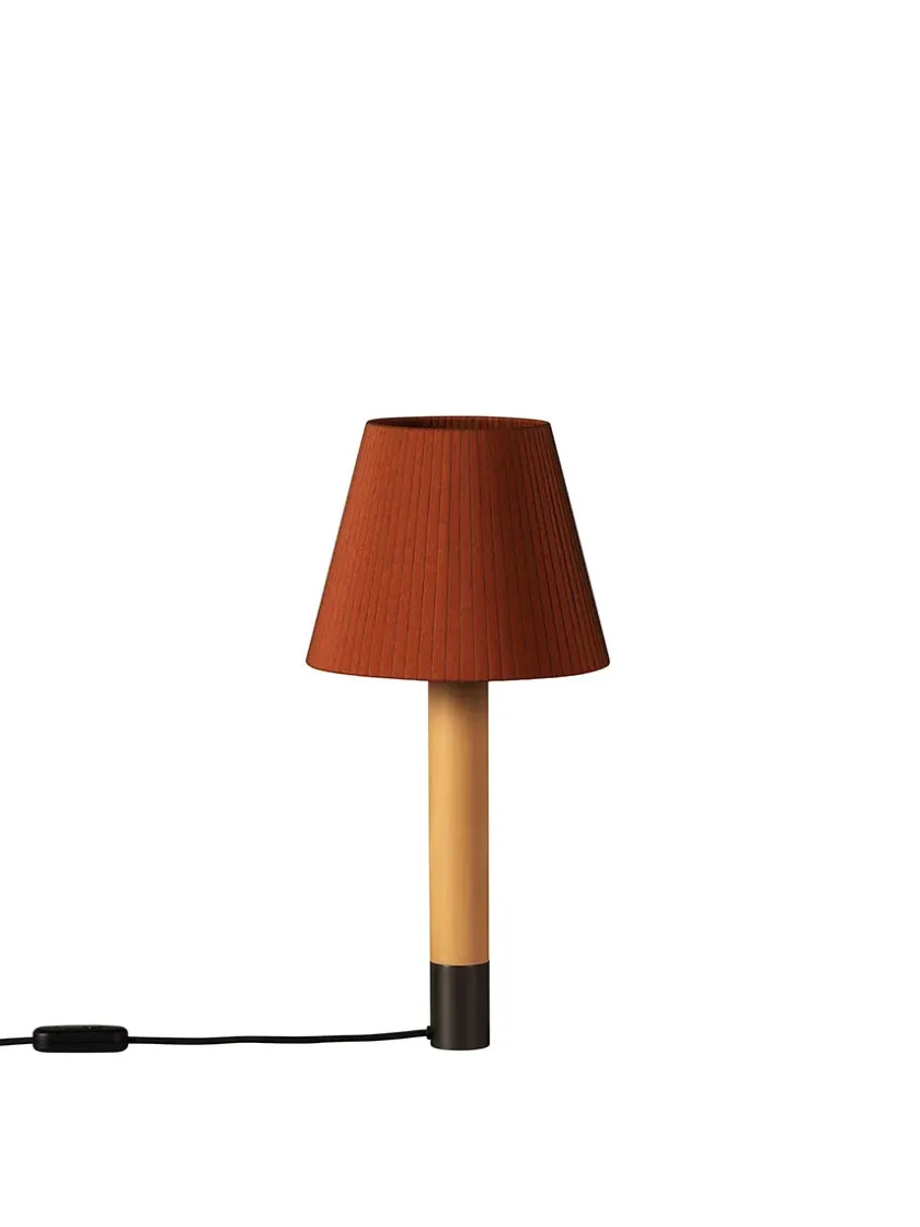 Santa & Cole Básica Mínima Bordlampe fra Santa and Cole> Spots