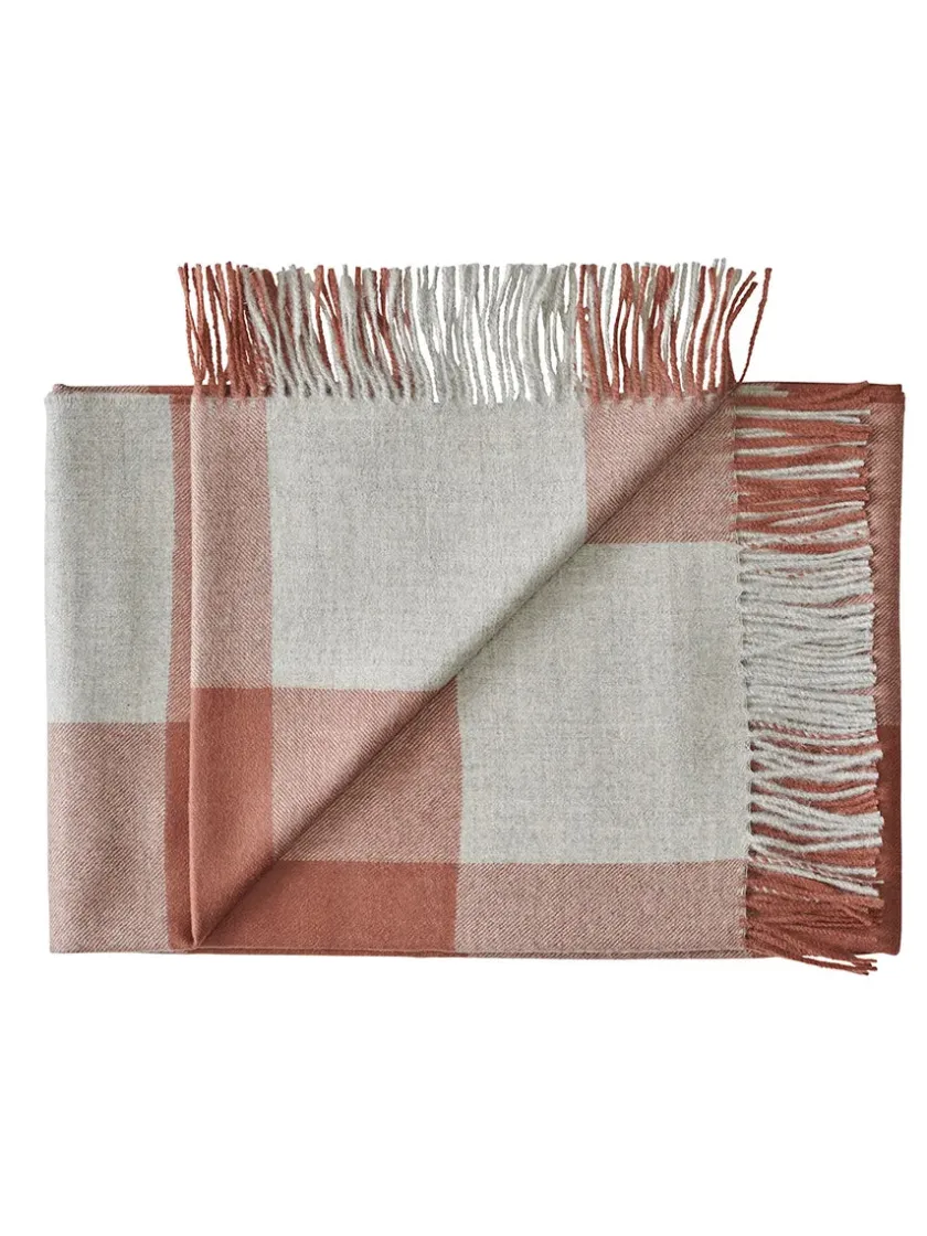 Silkeborg Uldspinderi Caracas Plaid, black fra> Puder Og Plaider