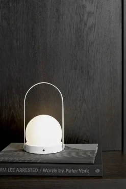 Audo Copenhagen Carrie LED Bordlampe fra><noscript><img width=