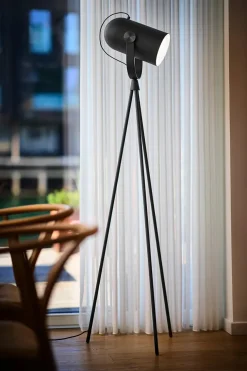 Le Klint Carronade II Gulvlampe fra> Gulvlamper|Spots