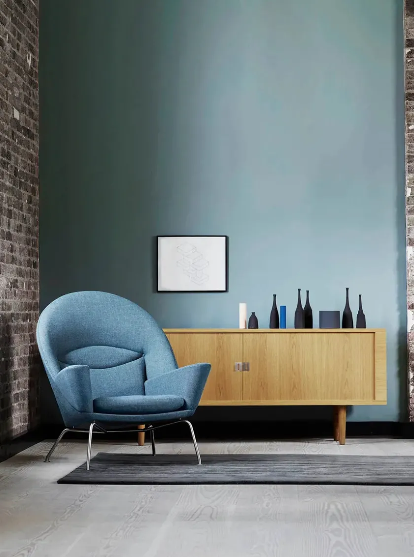 Carl Hansen & Søn CH825 Credenza Skænk af Hans J. Wegner> Skænke