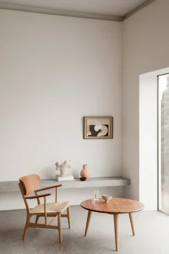 Carl Hansen & Søn CH22 Loungestol af Hans J. Wegner><noscript><img width=