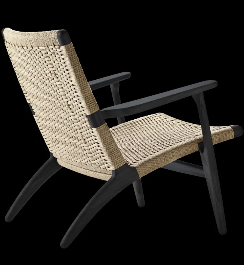 Carl Hansen & Søn CH25 Loungestol, eg olie af Hans J. Wegner> Loungestole|Lænestole