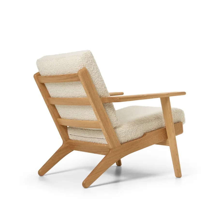 Carl Hansen & Søn CH290 loungestol, eg olie af Hans J. Wegner> Loungestole|Lænestole