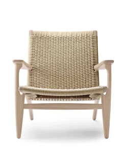 Carl Hansen & Søn CH25 Loungestol, eg sæbe af Hans J. Wegner> Lænestole