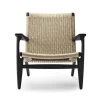 Carl Hansen & Søn CH25 Loungestol, eg sortmalet med naturflet af Hans J. Wegner> Loungestole|Lænestole