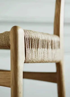 Carl Hansen & Søn CH23 Spisestol, eg hvidolie af Hans J. Wegner><noscript><img width=