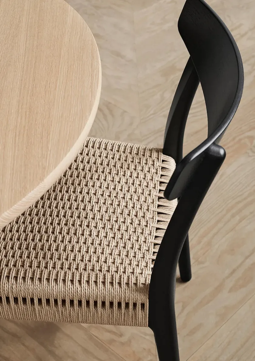 Carl Hansen & Søn CH23 Spisestol, sort eg med sort flet af Hans J. Wegner> Spisebordsstole