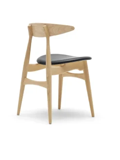 Carl Hansen & Søn CH33 Stol, sæbebehandlet eg/sort læder af Hans J. Wegner><noscript><img width=