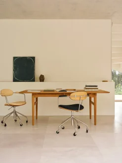 Carl Hansen & Søn CH621 Swivel stol, eg olie af Hans J. Wegner><noscript><img width=