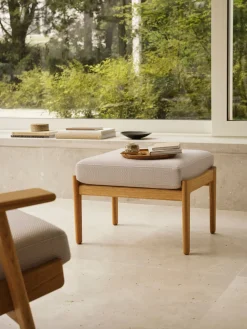 Carl Hansen & Søn CH290F skammel, eg olie af Hans J. Wegner> Skamler