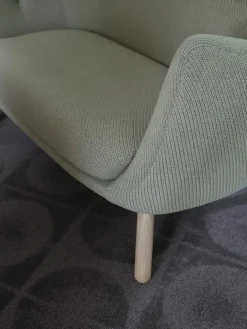 House of Finn Juhl Cirkel Tæppe, ufarvet af Finn Juhl><noscript><img width=
