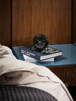 Arne Jacobsen Clocks City Hall bordur, sort af Arne Jacobsen> Gaver Til Ham