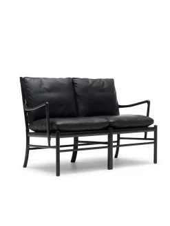 Carl Hansen & Søn Colonial Sofa, OW149-2 af Ole Wanscher><noscript><img width=