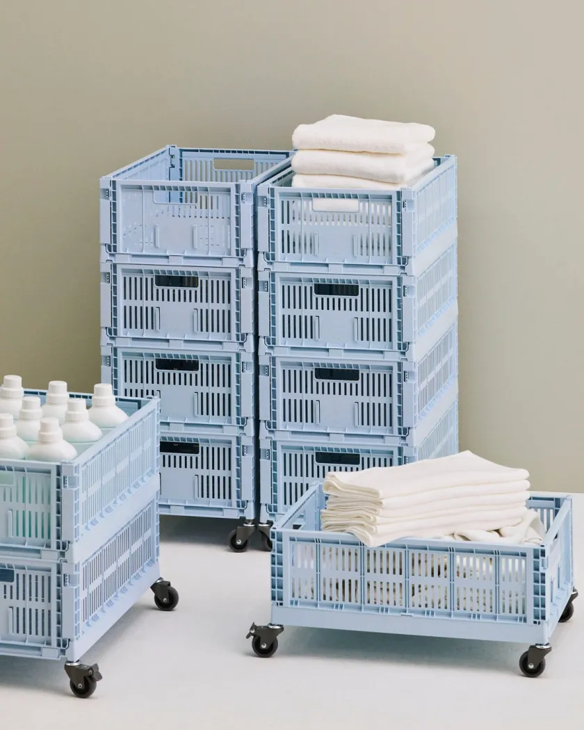 HAY Colour Crate Large, Charcoal fra>Børn Gaver Til Ham|Opbevaring På Børneværelset