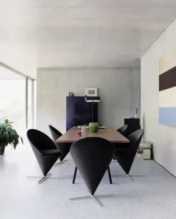 Vitra Cone Chair af Verner Panton> Loungestole|Lænestole