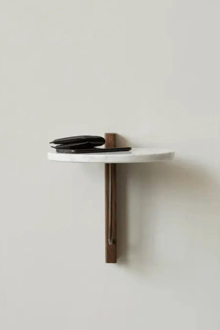 Audo Copenhagen Corbel Shelf fra> Sideborde Og Små Borde
