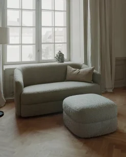 New Works Covent Pouf, small fra> Puffer|Sofaer