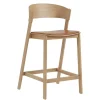 Muuto Cover Counter Stool, oak w. cognac leather fra> Barstole