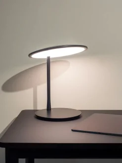 Nine Disc table light, brushed brass fra><noscript><img width=
