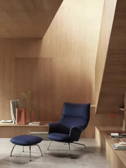 Muuto Doze Lounge Chair inkl. Fodskammel, cognac refine leather fra><noscript><img width=