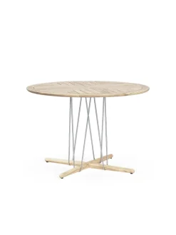 Carl Hansen & Søn E022 Havebord, Ø80 fra><noscript><img width=