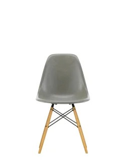 Vitra Eames Fiberglass Chair DSW, lys ahorn fra><noscript><img width=