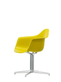 Vitra Eames Plastic Armchair DAL fra><noscript><img width=