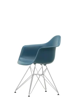 Vitra Eames Plastic Armchair DAR, forkromet fra><noscript><img width=