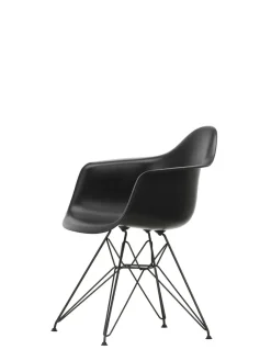 Vitra Eames Plastic Armchair DAR, sort pulverlakering fra><noscript><img width=