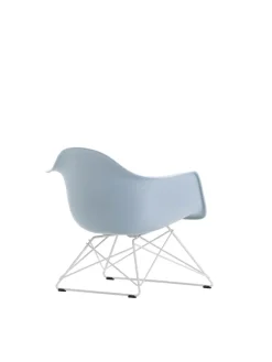 Vitra Eames Plastic Armchair LAR, hvidlakeret fra><noscript><img width=