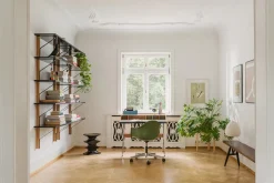 Vitra Eames Plastic Armchair PACC fra><noscript><img width=