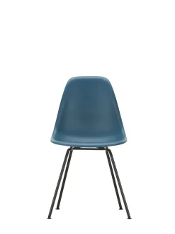 Vitra Eames Plastic Side Chair DSX, sort pulverlakeret fra><noscript><img width=