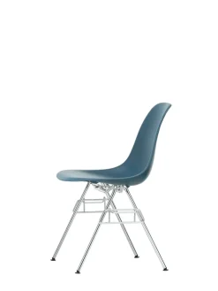 Vitra Eames Plastic Side Chair DSS, stabelbar fra><noscript><img width=