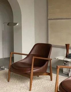Audo Copenhagen Elizabeth Lounge Chair fra><noscript><img width=